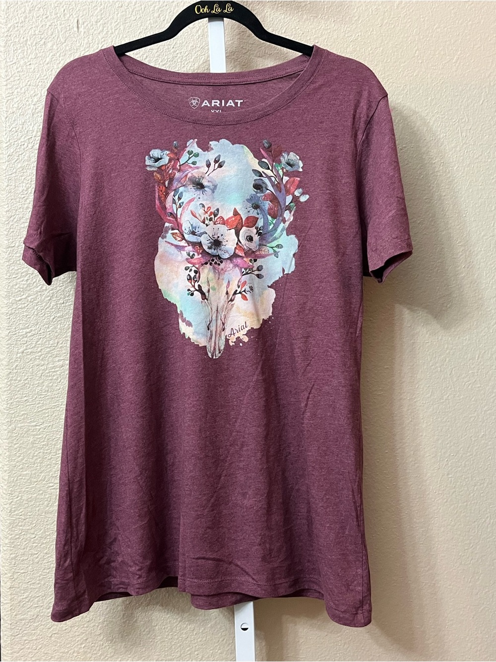 Ariat Women's Floral Skull Graphic Tee - Burgundy Plum
